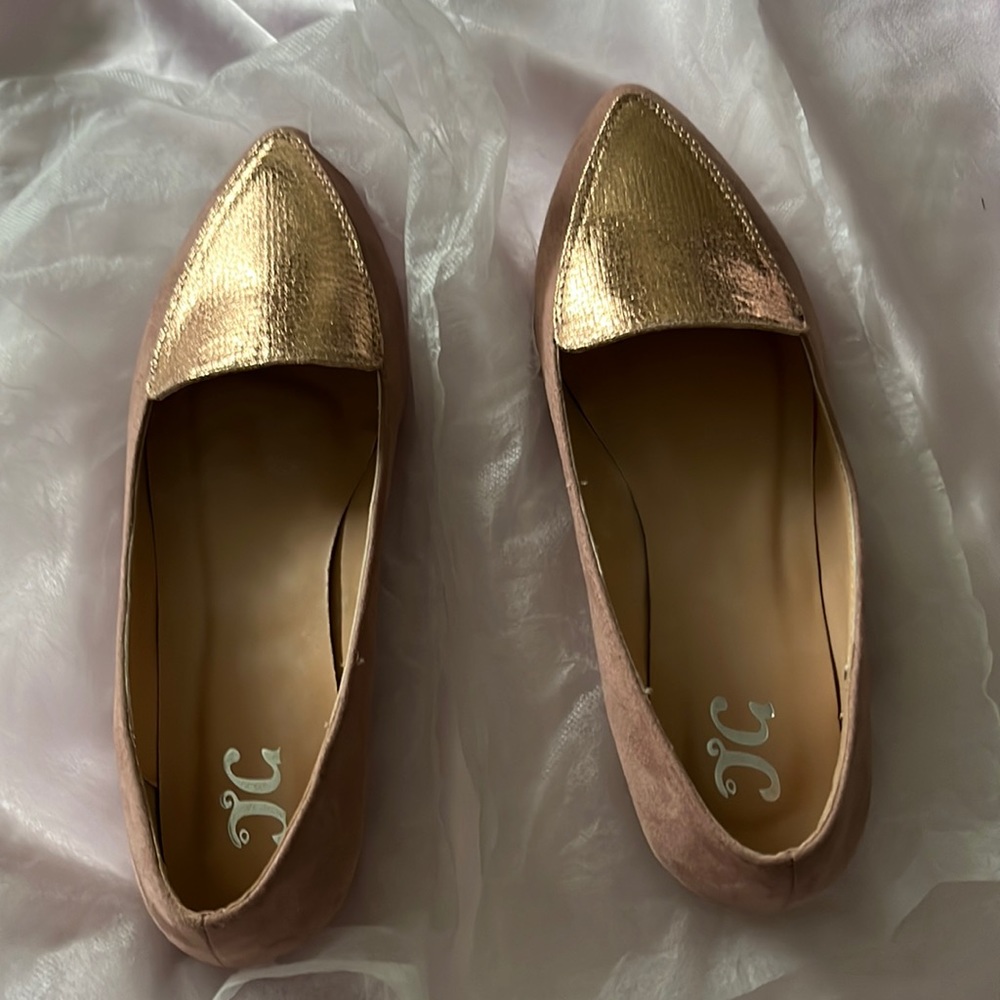 Ladies pink suede flats sz 9